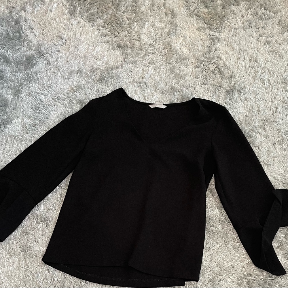 Black, 3/4 quarter sleeve lightweight top